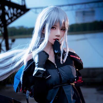 cosplaytele|Twitter. It’s what’s happening / Twitter.